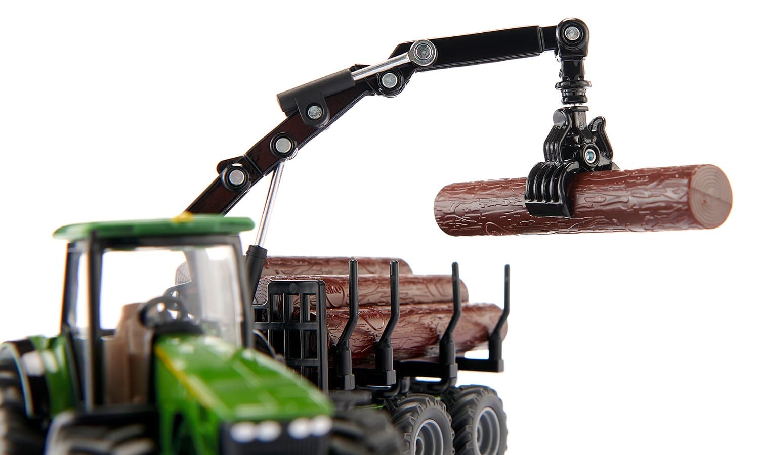 1:50 Scale John Deere 8430 with Forestry Trailer | Ideal Toy for Aspiring Farmers